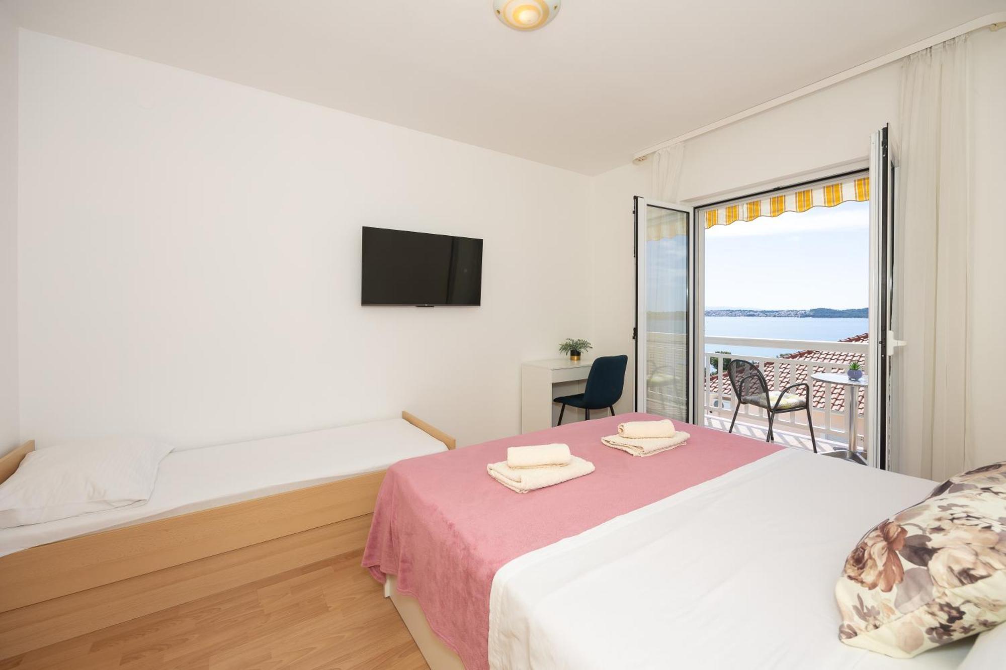 Apartments Ana Trogir Szoba fotó